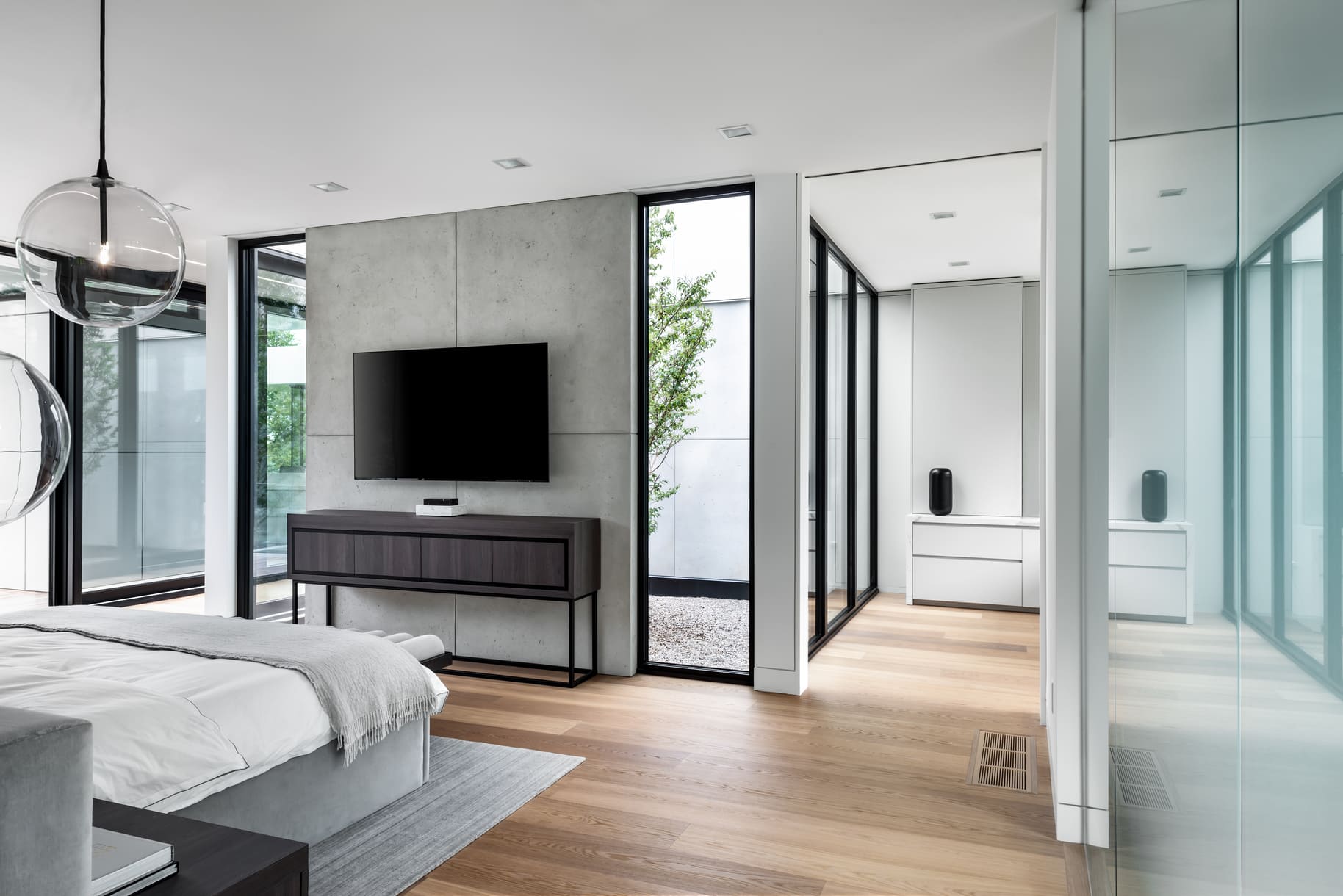 DB Custom Homes blends sophistication, elegance, and liveability.
